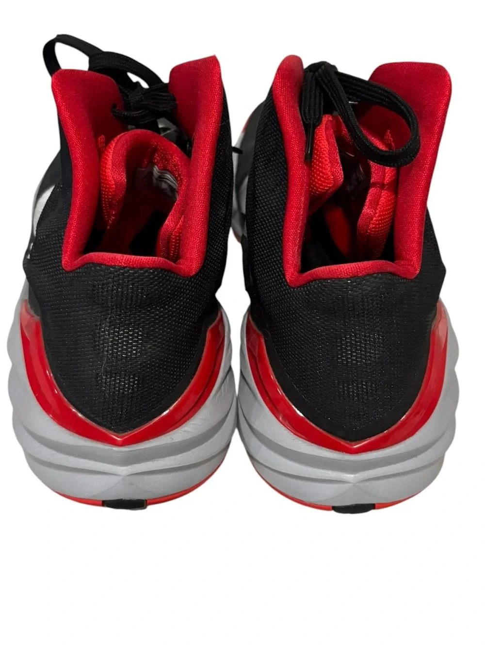 Nike Hyperdunk 2014 Black/University Red-Wolf Grey-Metallic Silver  (Size 12).